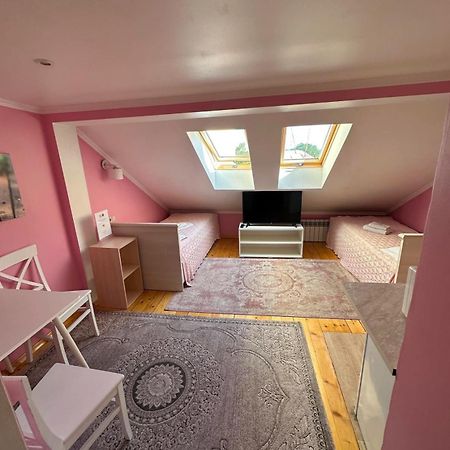 Аpartment For Lady Apartman Csernyivci Kültér fotó